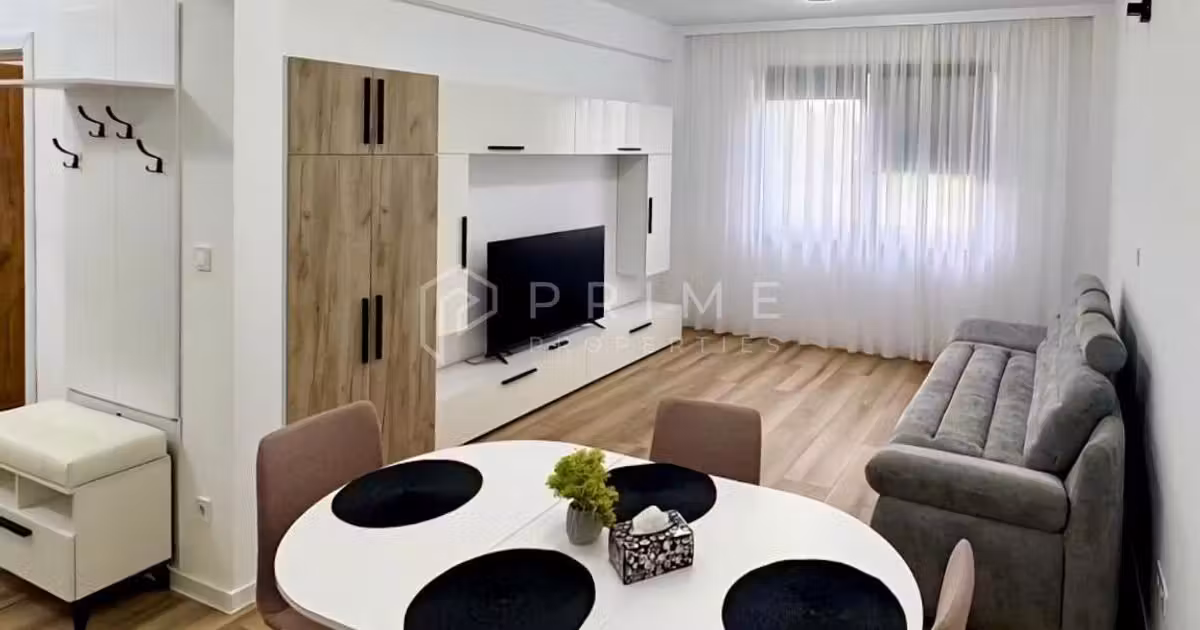 Apartament de vânzare cu 2 camere, mobilat în Corunca