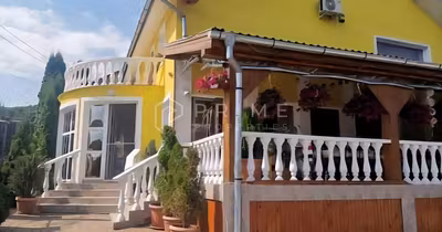 Casă Ivănești