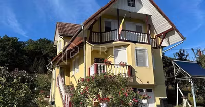 Casă Corunca