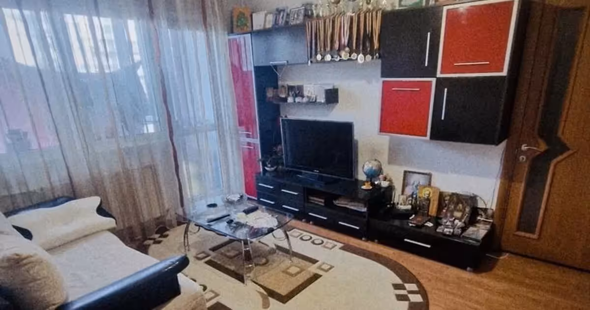 Apartament de vânzare cu 2 camere, mobilat în zona Drumul Taberei, Sector 6