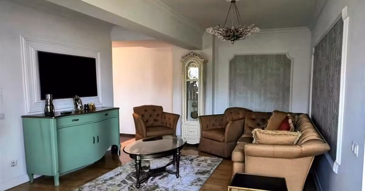 Apartament de vânzare cu 4 camere, mobilat în zona Burdujeni, Suceava
