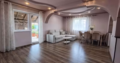 Apartament Tișăuți