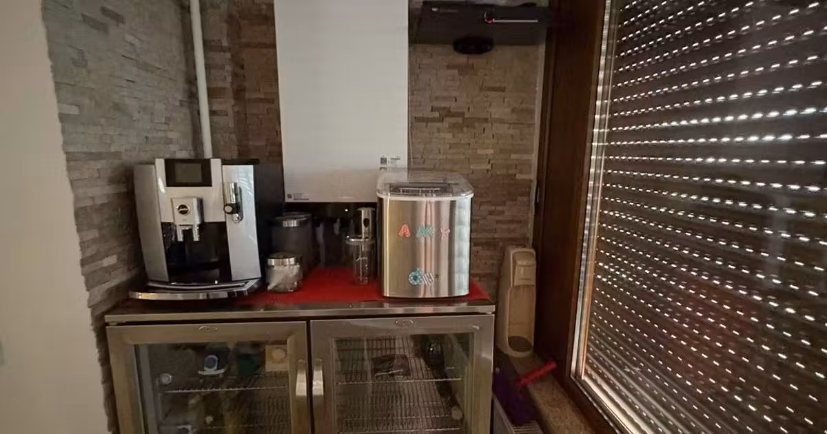 Apartament de vânzare cu 4 camere în zona Casa de Cultură, Constanța