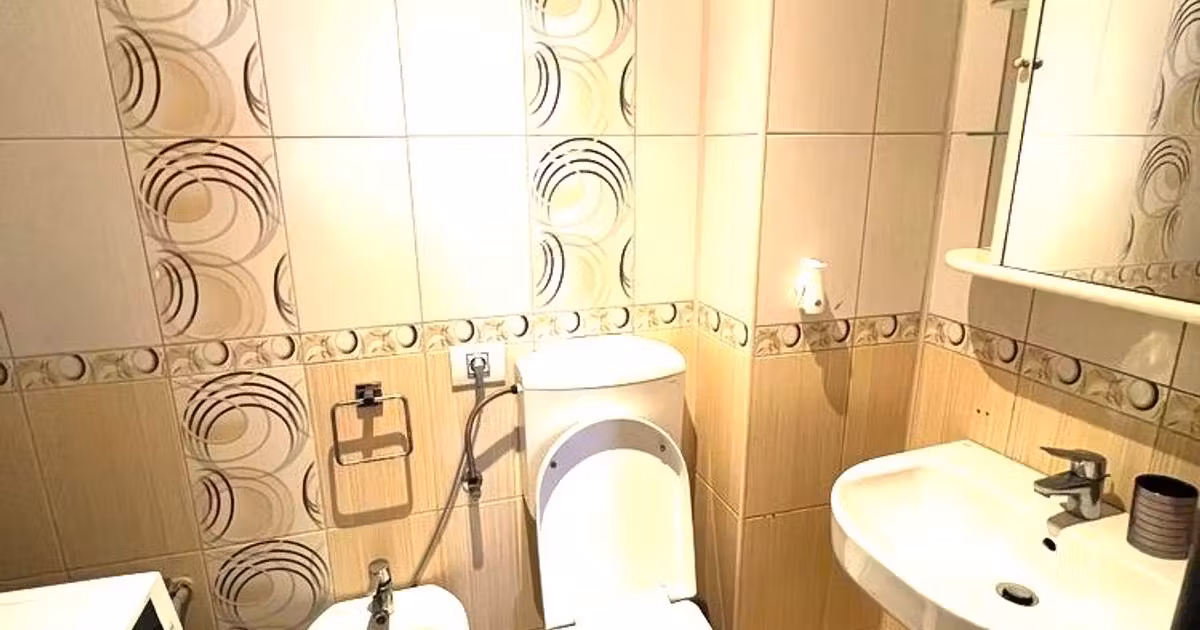 Apartament de vânzare cu 3 camere, mobilat în zona Faleza Nord, Constanța