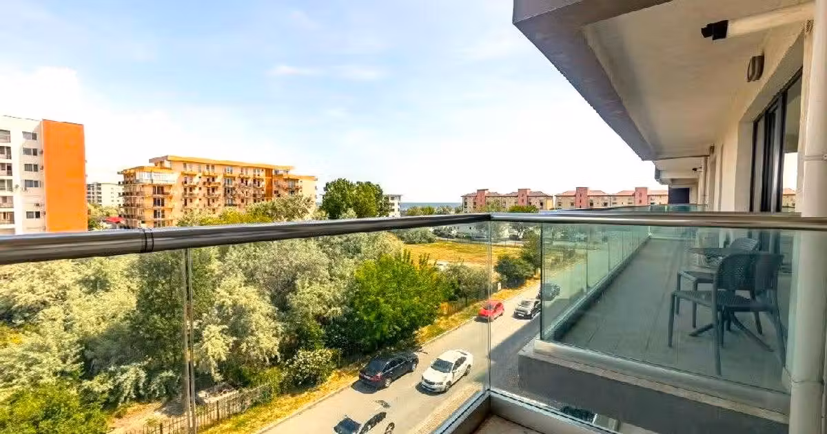 Apartament de vânzare cu 2 camere, mobilat în Mamaia