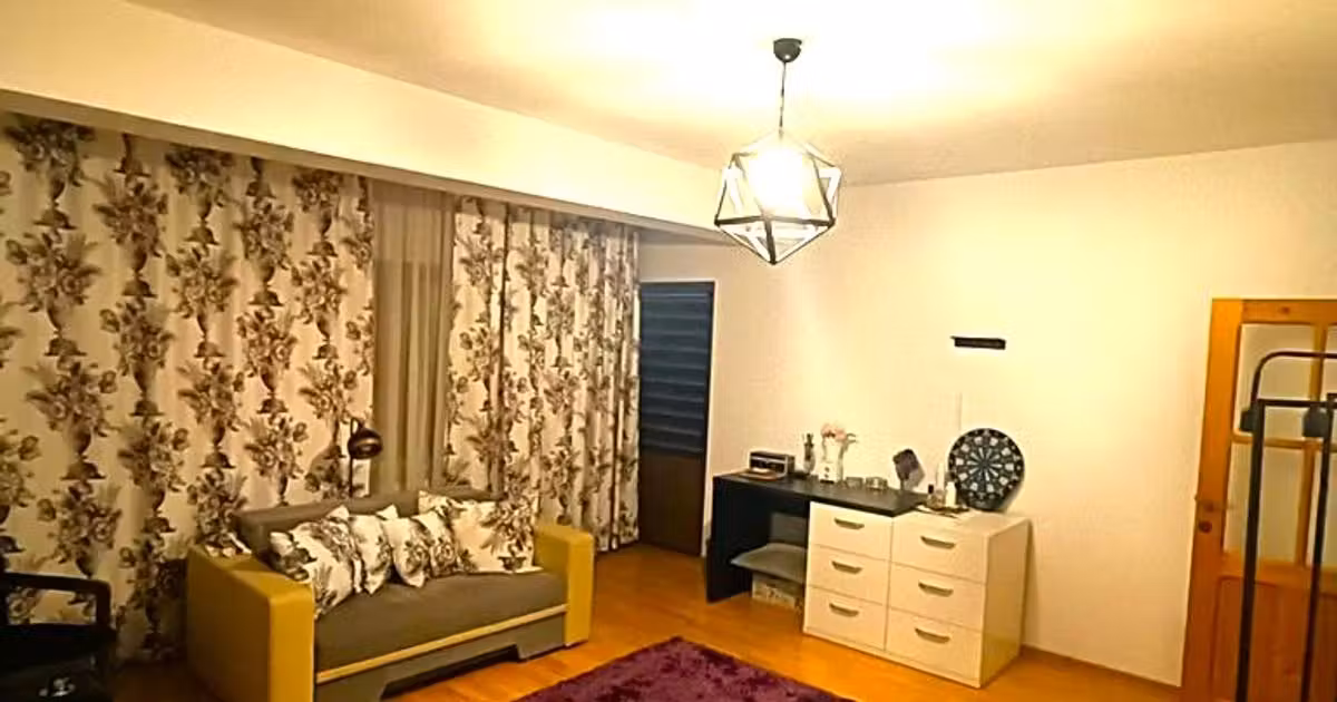 Casă individuală de vânzare cu 4 camere, mobilată în zona Km 4-5, Constanța