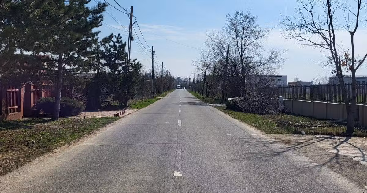 Teren Construcții intravilan de vânzare de 1346 mp, în Izvorani
