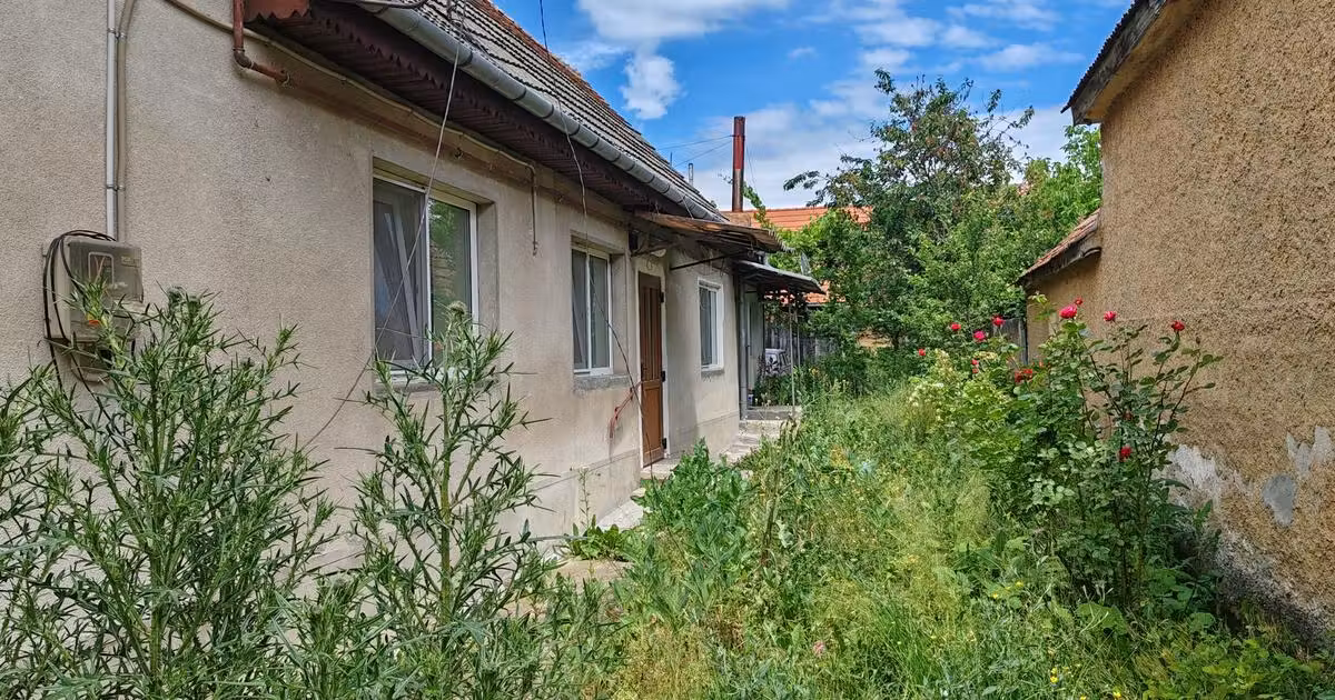 Casă individuală de vânzare cu 4 camere în Vlădeni