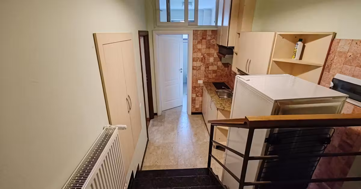 Apartament de vânzare cu 2 camere, mobilat în zona Central, Brașov