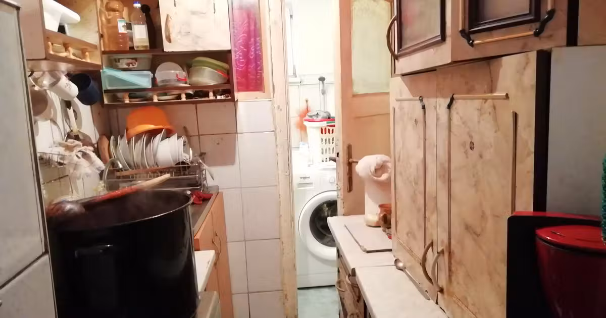 Apartament de vânzare cu 2 camere în zona Central, Brașov
