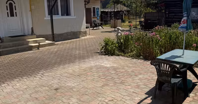 Casă Schei