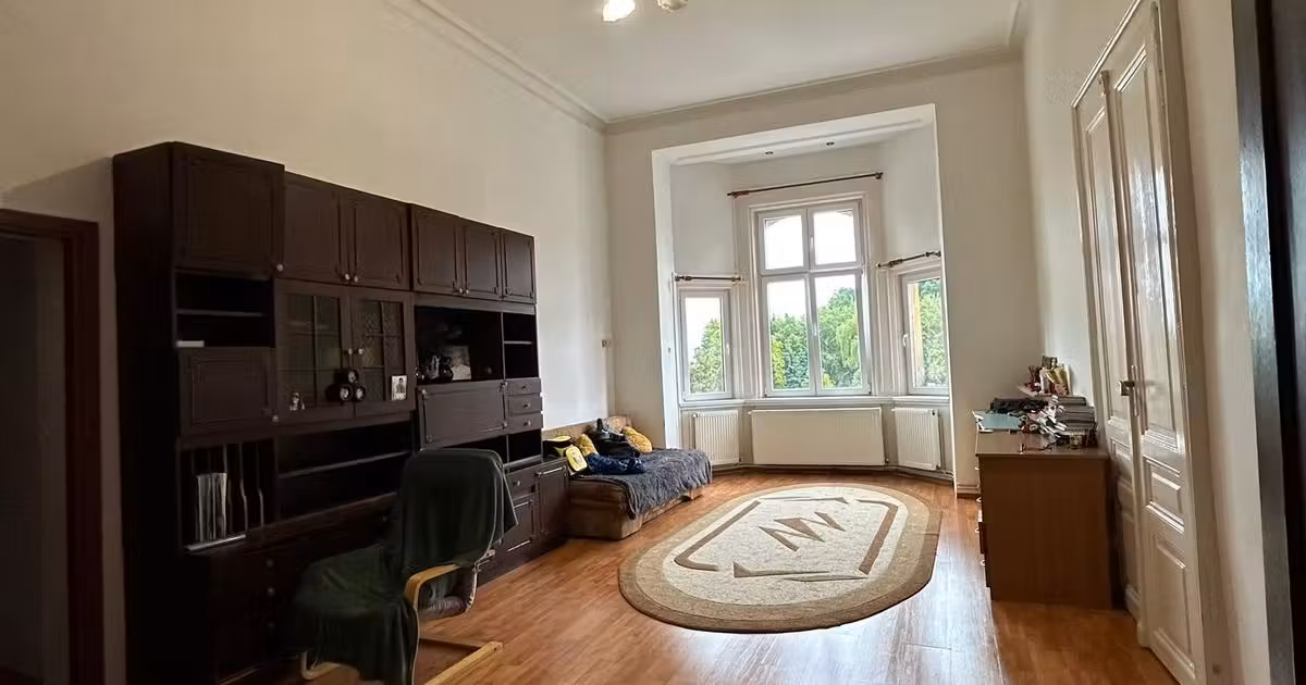 Apartament de vânzare cu 2 camere, mobilat în zona Centrul Istoric, Brașov