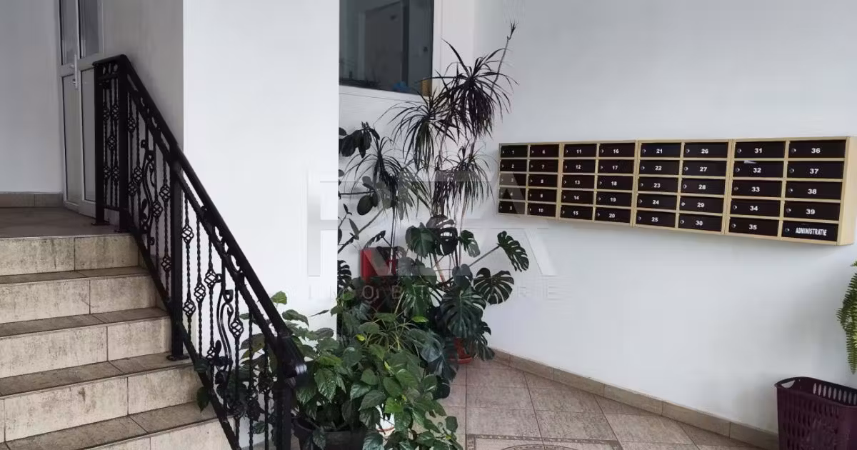 Apartament de vânzare cu 2 camere, mobilat în zona Vitan, Sector 3