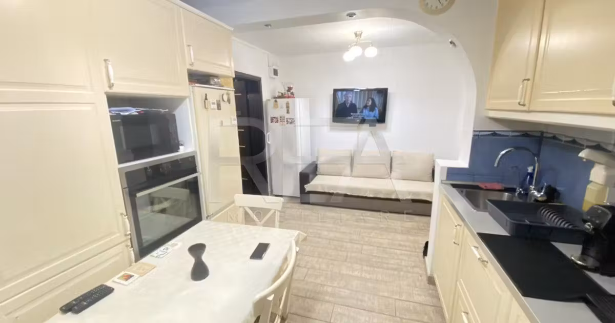 Apartament de vânzare cu 2 camere, mobilat în zona Mărgeanului, Sector 5