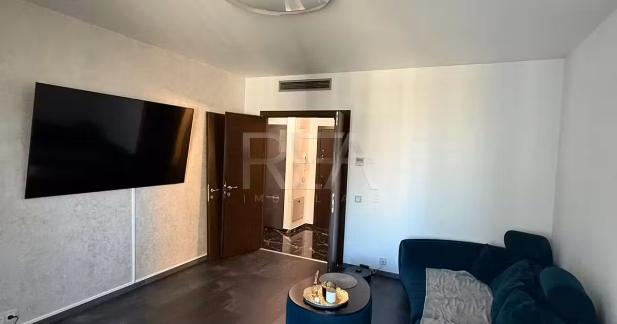 Apartament de vânzare cu 2 camere, mobilat în zona Văcăresti, Sector 4