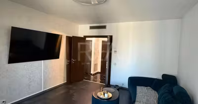 Apartament Văcăresti
