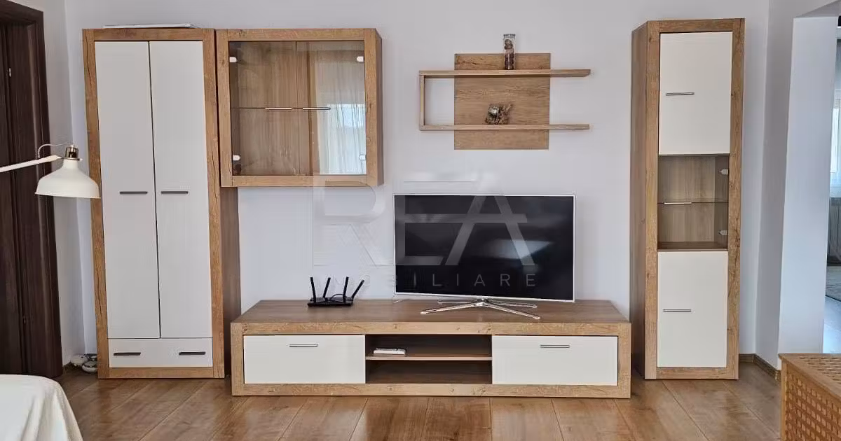 Apartament de vânzare cu 3 camere, mobilat în zona Drumul Taberei, Sector 6