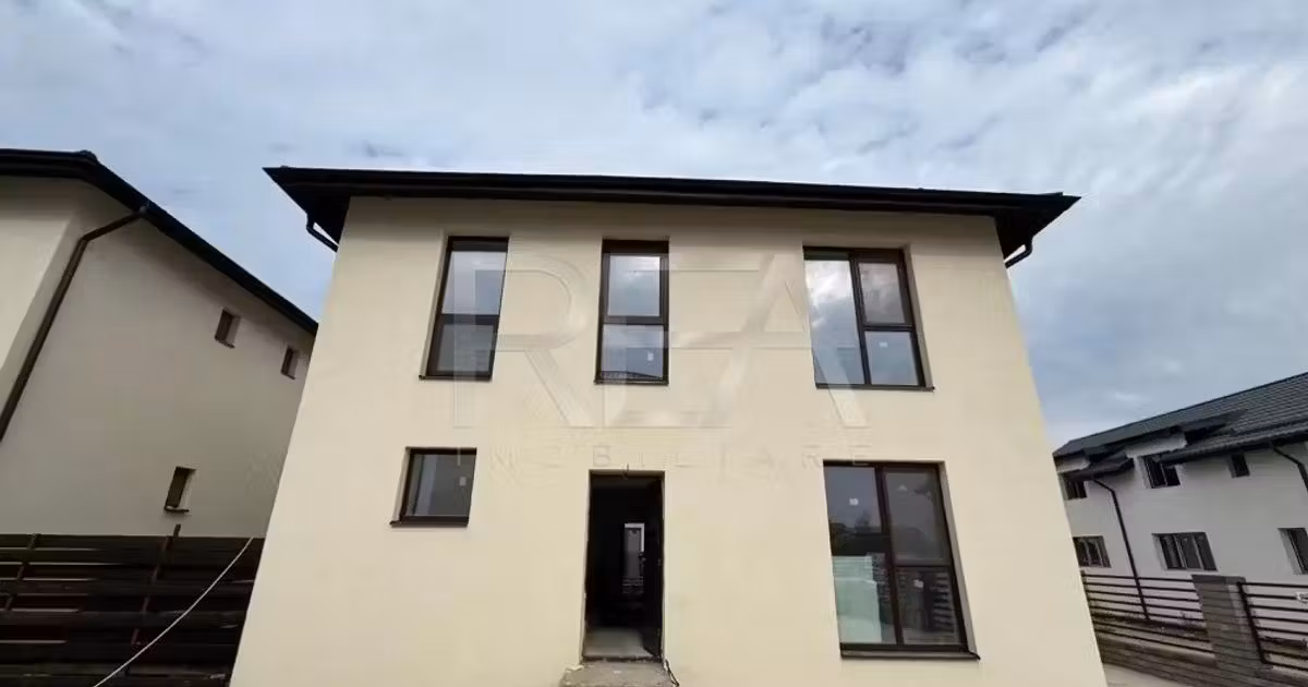 Casă individuală de vânzare cu 5 camere în Bragadiru