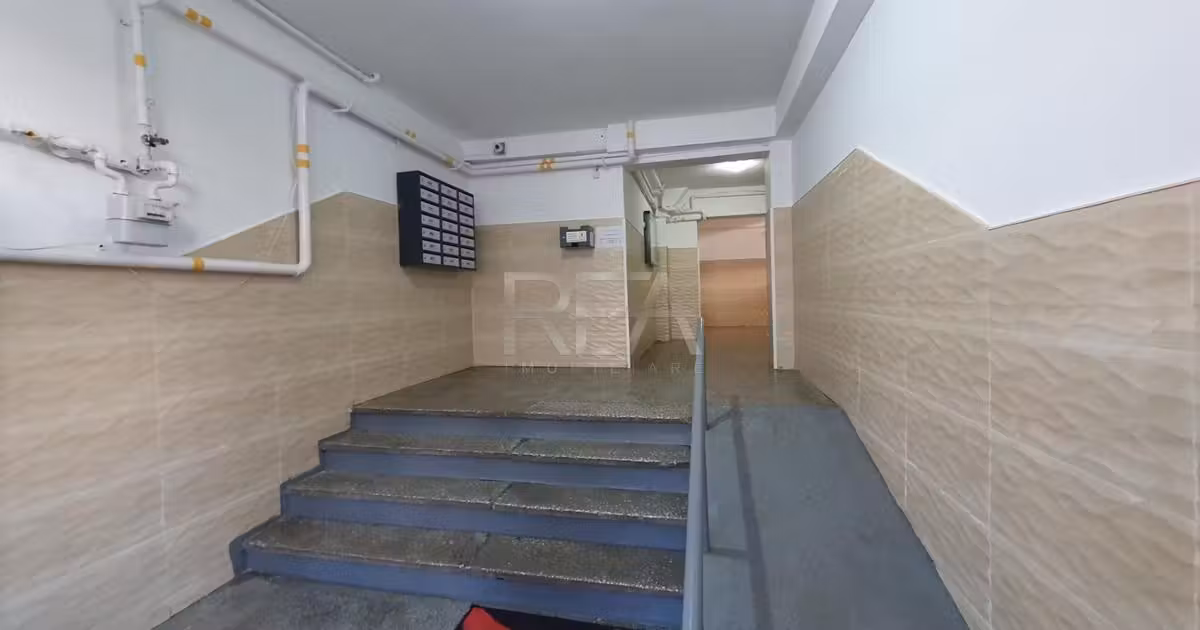 Apartament de vânzare cu 4 camere, mobilat în zona Costin Georgian, Sector 3