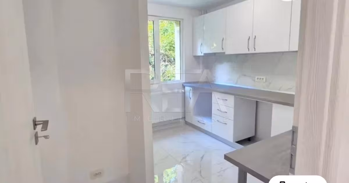 Apartament de vânzare cu 2 camere în zona Berceni, Sector 4
