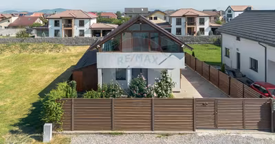Casă Astra
