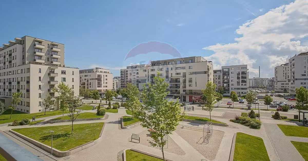 Apartament de vânzare cu 2 camere, mobilat în zona Tractorul, Brașov