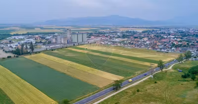 Teren Tractorul