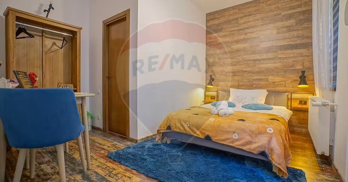 Casă individuală de vânzare cu 6 camere, mobilată în zona Centrul Istoric, Brașov