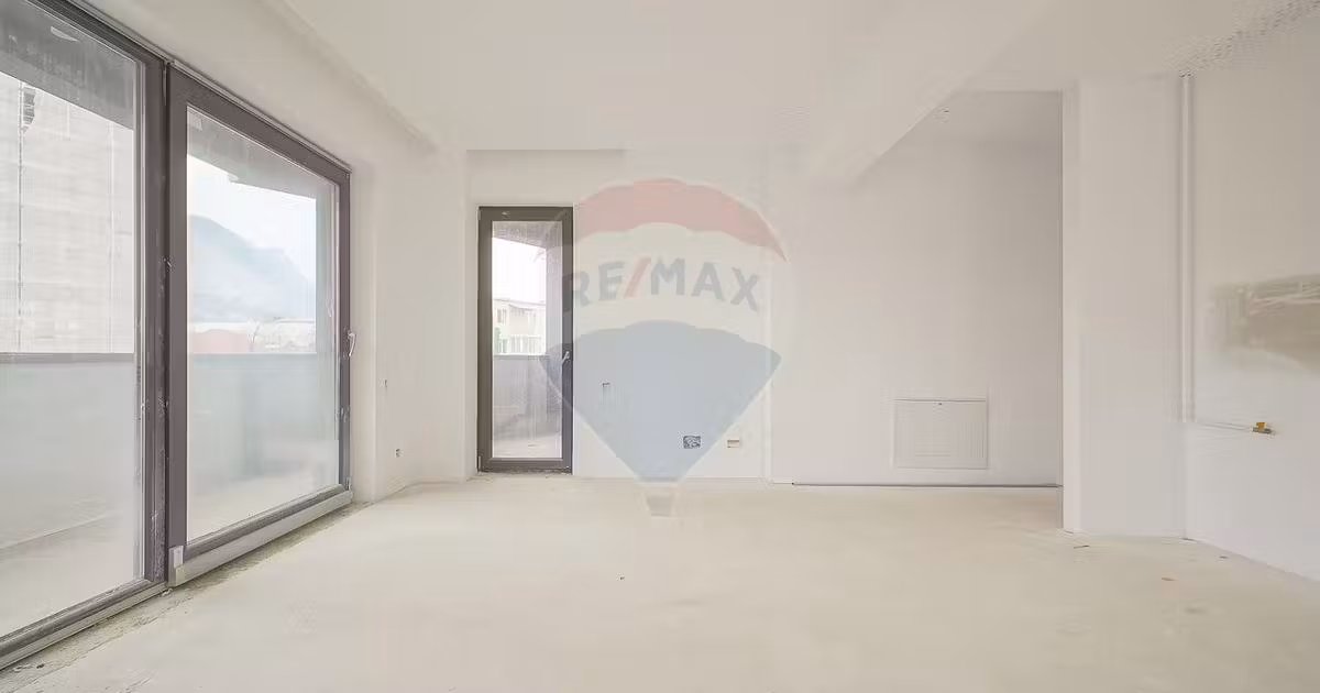 Apartament de vânzare cu 2 camere în zona Centrul Civic, Brașov