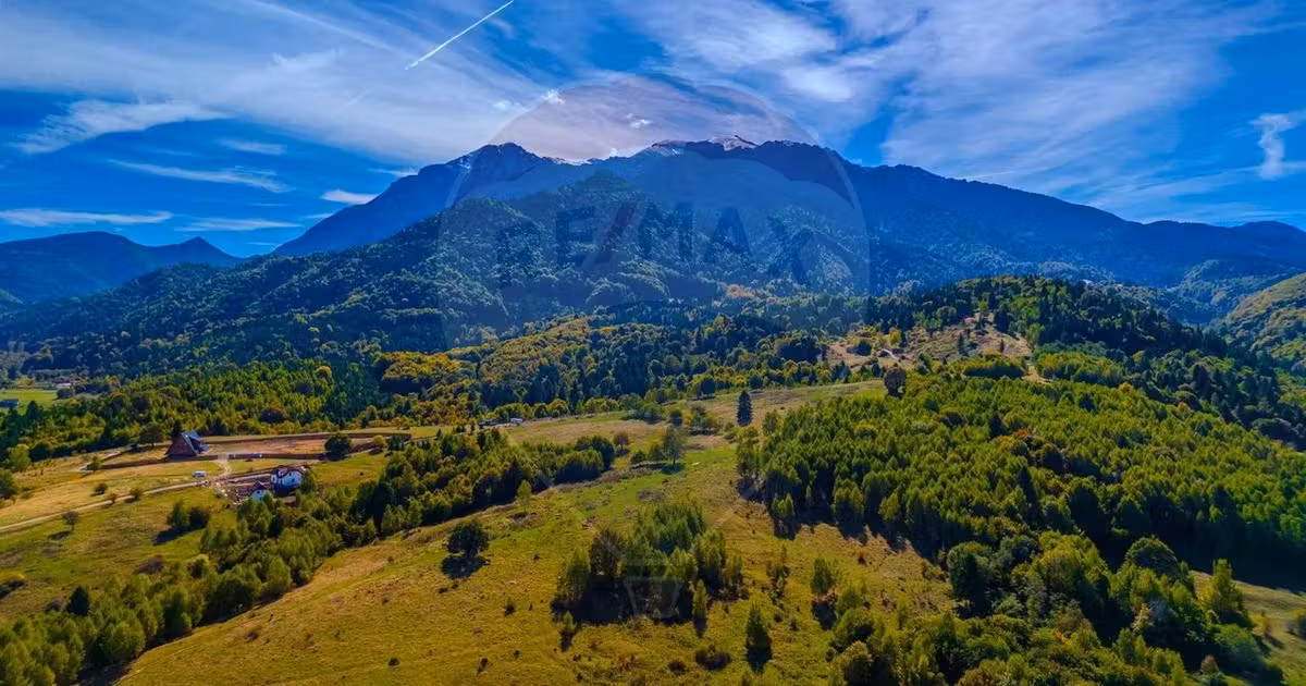 Teren agricol extravilan de vânzare de 2263 mp, în Râșnov