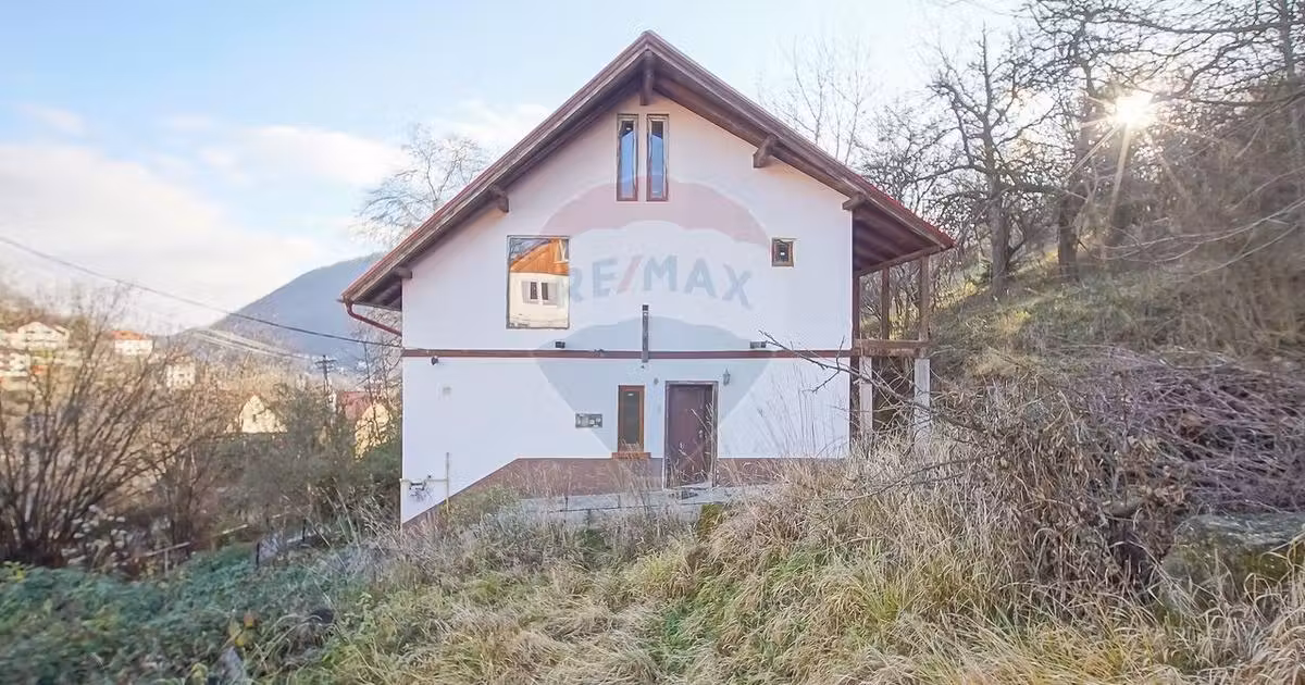 Casă de vânzare cu 6 camere în zona Centrul Istoric, Brașov