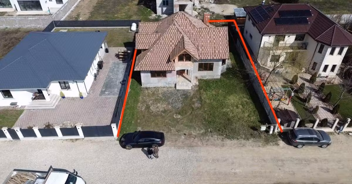 Casă individuală de vânzare cu 7 camere în zona Est, Focșani