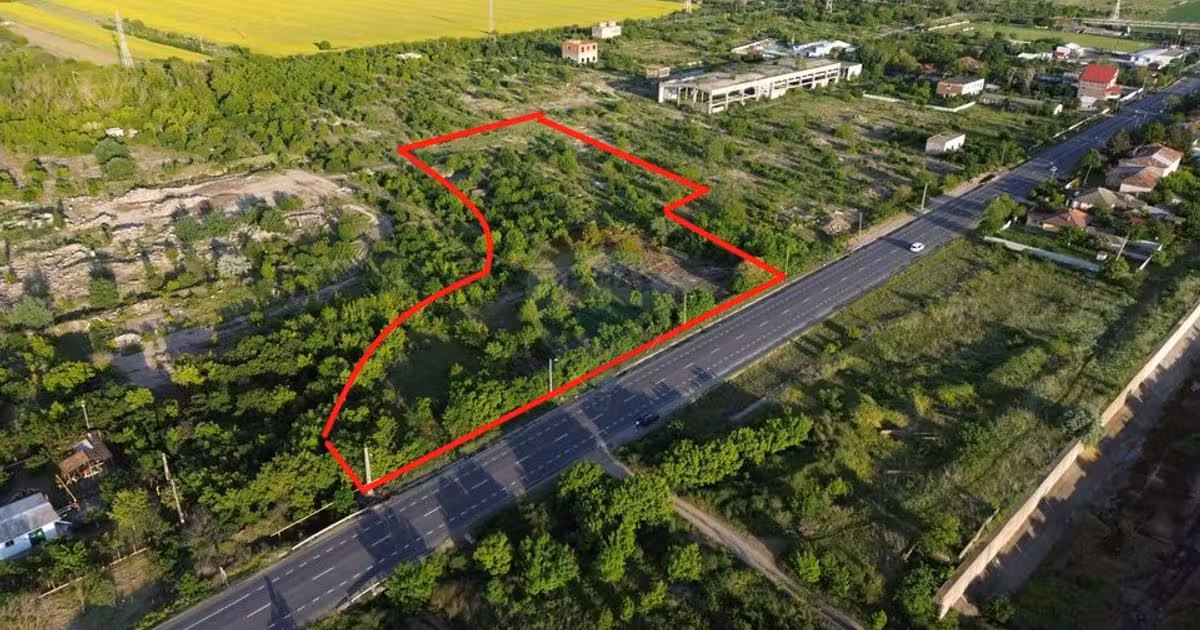 Teren Construcții intravilan de vânzare de 10301 mp, în Mărășești