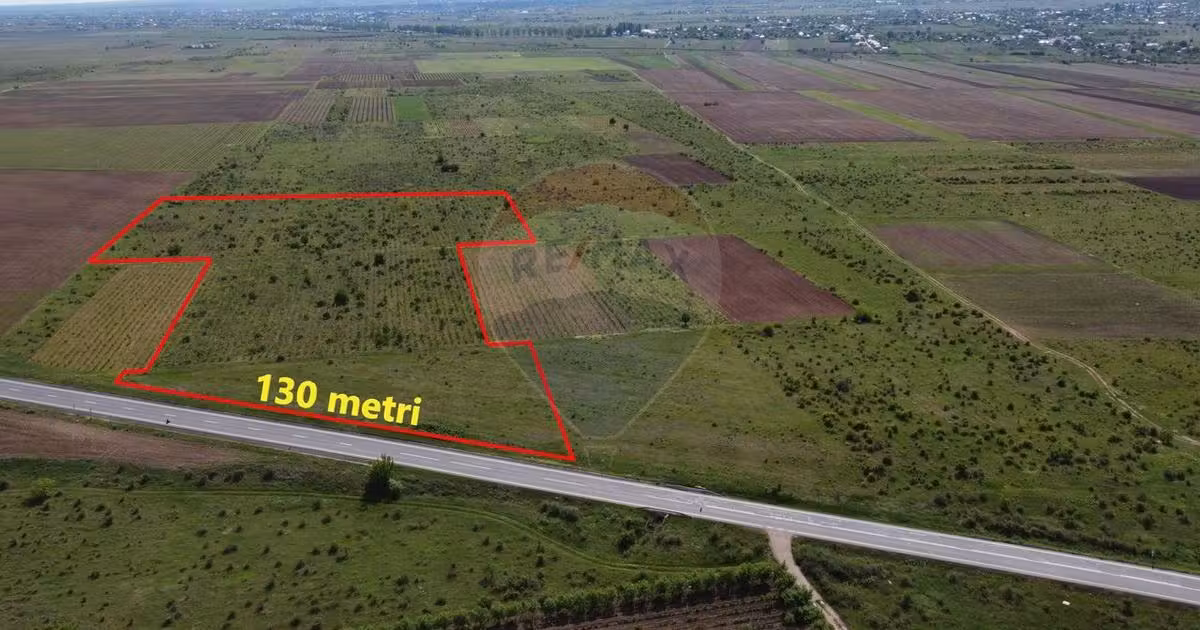 Teren agricol extravilan de vânzare de 33000 mp, în Bolotești
