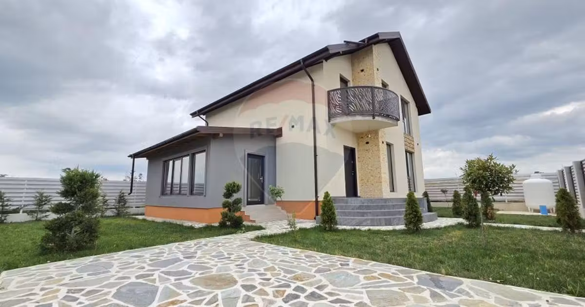 Casă individuală de vânzare cu 4 camere în Vânători