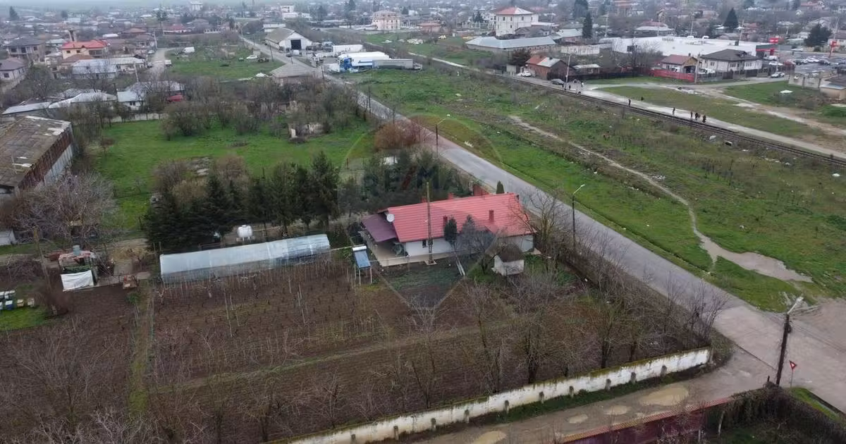 Teren Construcții intravilan de vânzare de 8755 mp, în Fundeni