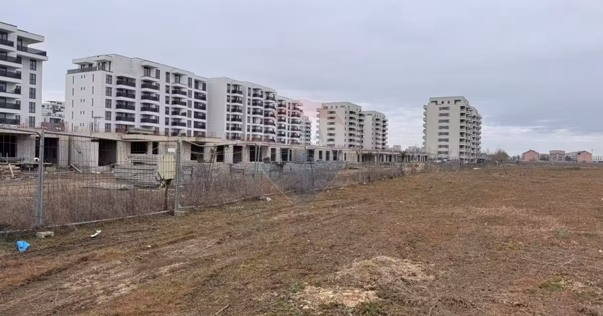 Teren intravilan de vânzare de 9000 mp, în Voluntari