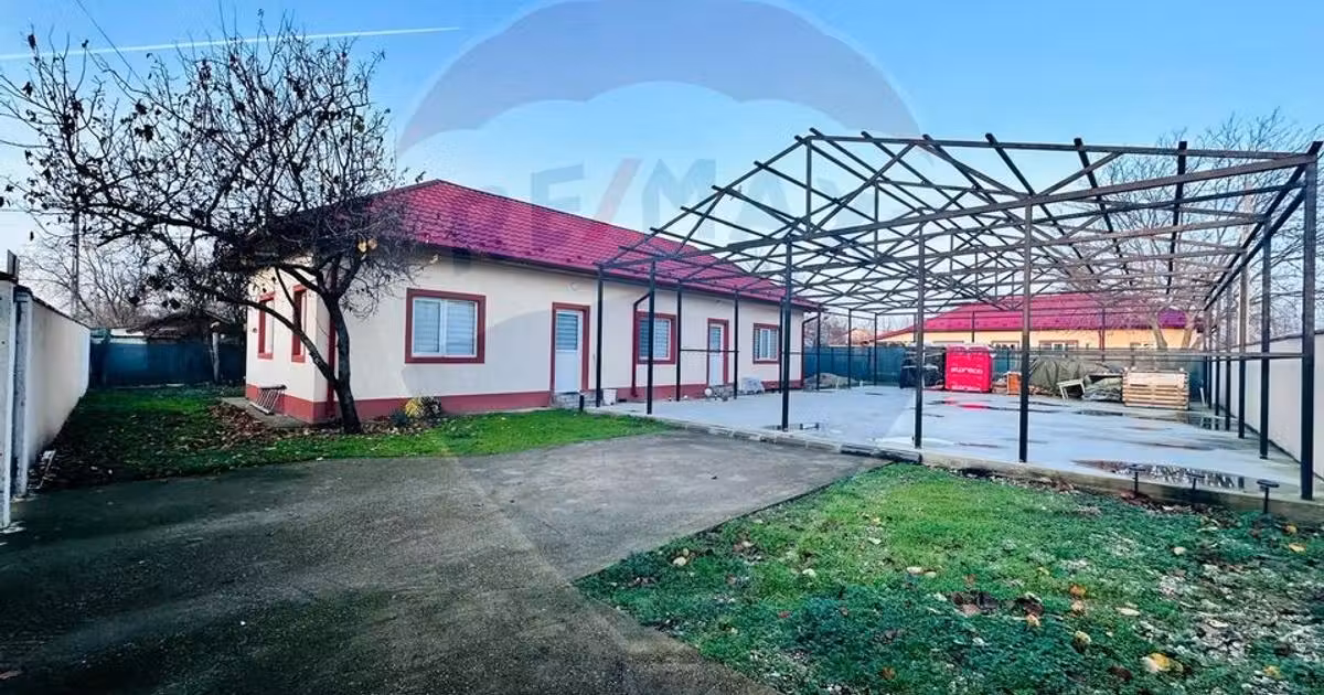 Casă individuală de vânzare cu 3 camere, mobilată în Progresu