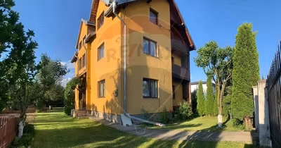 Casă Central
