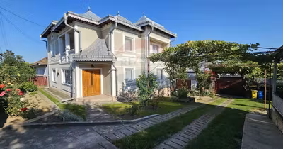 Casă Bogata