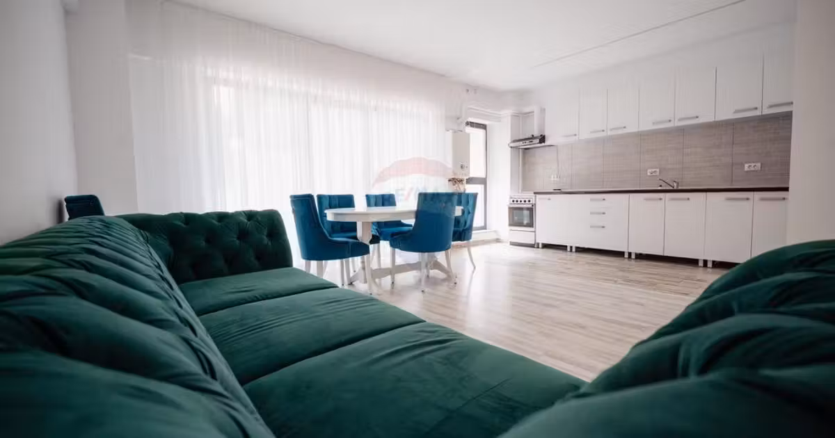 Apartament de vânzare cu 2 camere în zona Burdujeni, Suceava