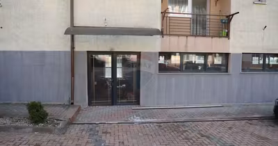 Spațiu comercial Ipotești