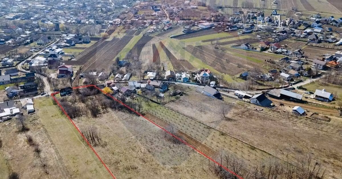 Teren Construcții intravilan de vânzare de 3800 mp, în zona Burdujeni, Suceava