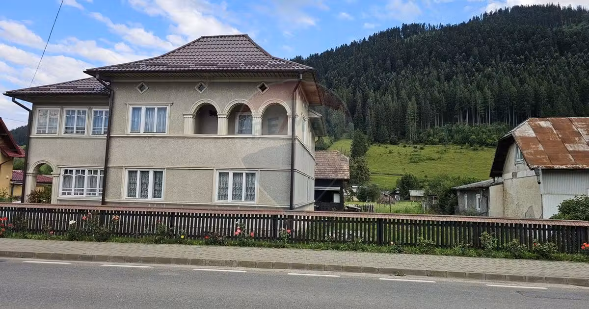 Teren Construcții intravilan de vânzare de 4822 mp, în Câmpulung Moldovenesc