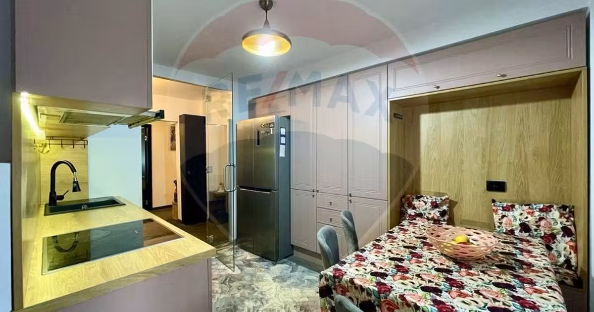Apartament de vânzare cu 4 camere, mobilat în zona Noua, Brașov
