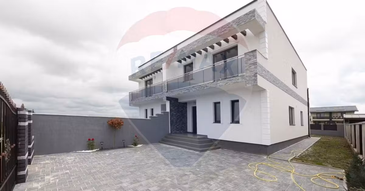 Duplex de vânzare cu 4 camere în Tărlungeni