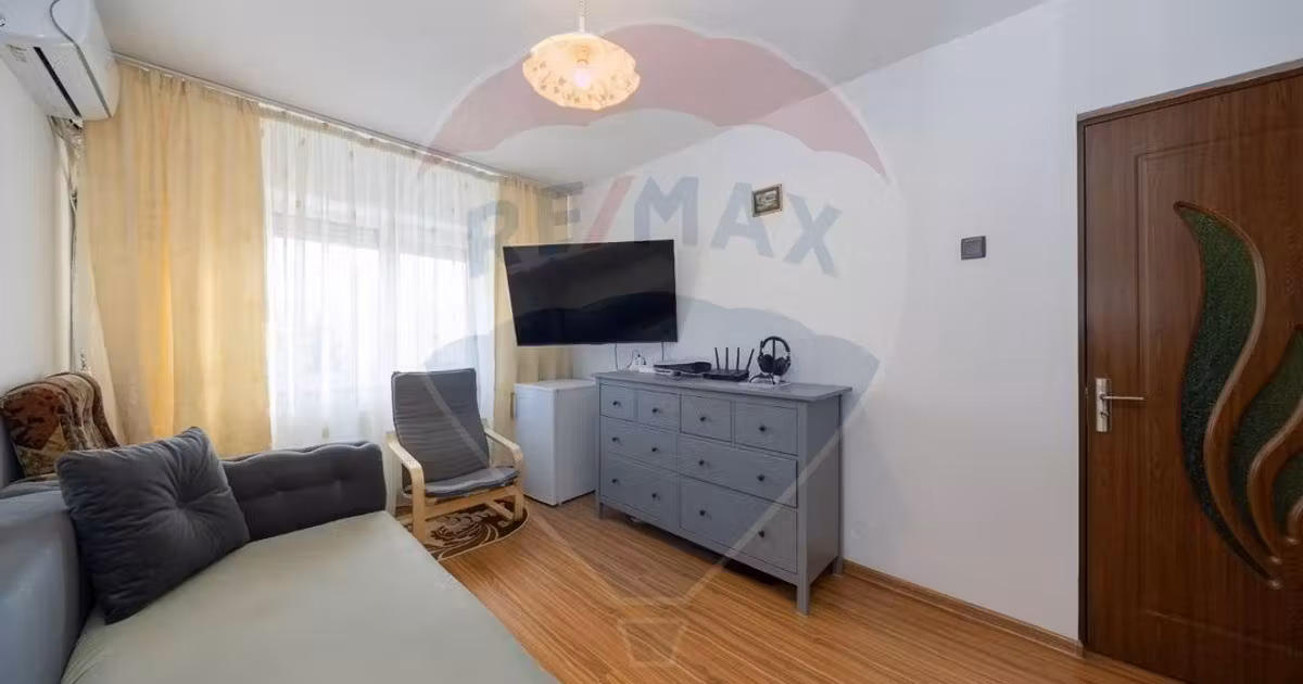 Apartament de vânzare cu 2 camere, mobilat în Săcele