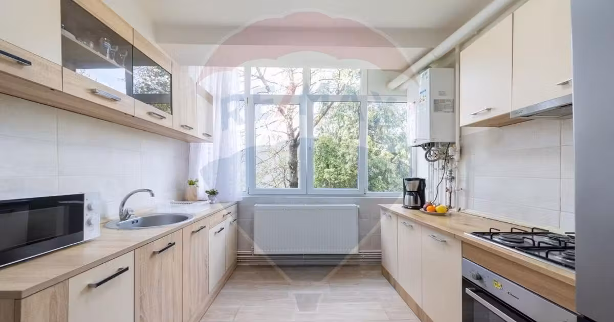 Apartament de vânzare cu 2 camere, mobilat în zona Astra, Brașov