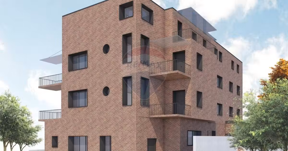 Casă individuală de vânzare cu 34 camere în zona P-ța Alba Iulia, Sector 3