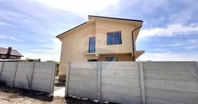 Casă Balotești